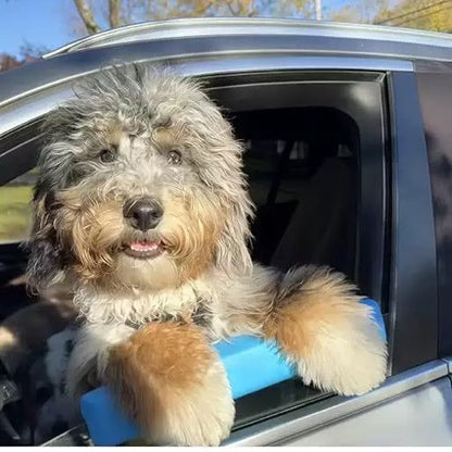 Protector anti rayaduras  para la ventana de tu auto y seguridad de tu mascota, no resbaladizo. C