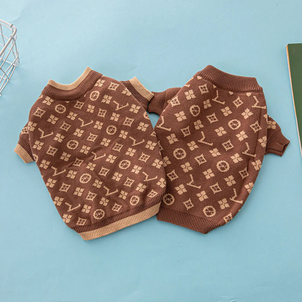 Breathable Premium Sweater for Puppies and Kittens.