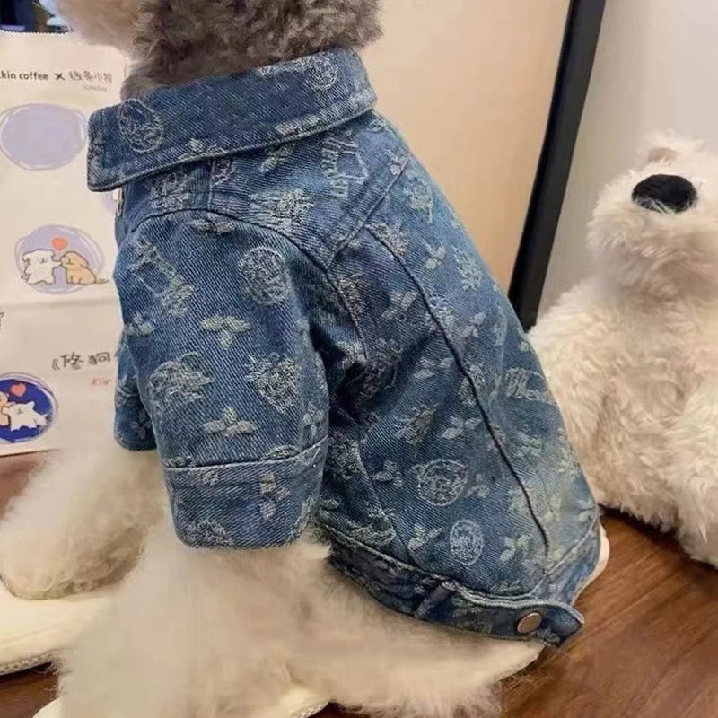 Chamarra de Mezclilla premium tipo LV para un estilo único como tu mascota.