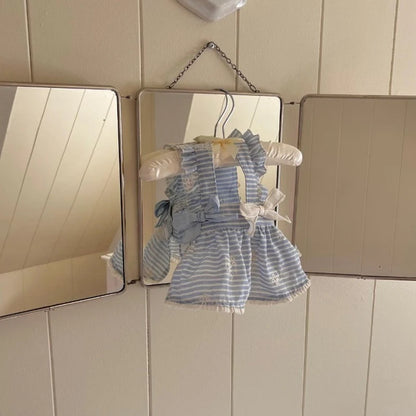 hermoso vestido CUTE de tirantes azul con bordado