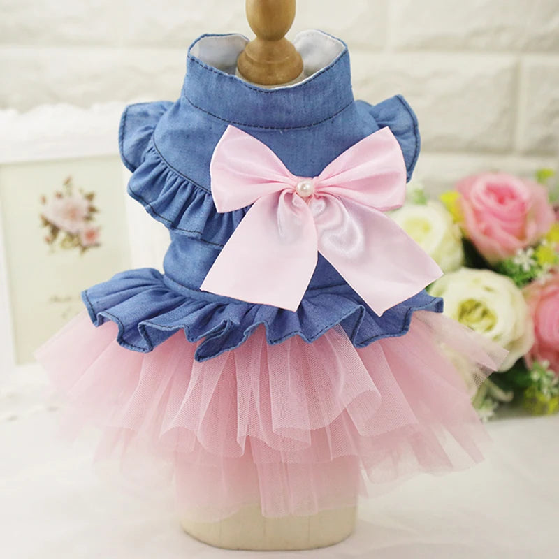 Hermoso vestido para las princesas del hogar.