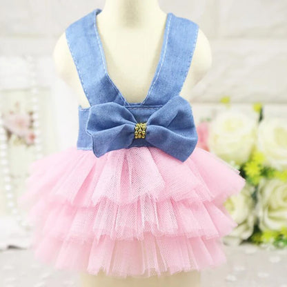 Hermoso vestido para las princesas del hogar.